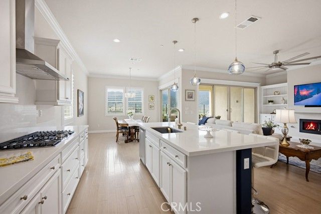 11407 Alton, Corona, CA 92883