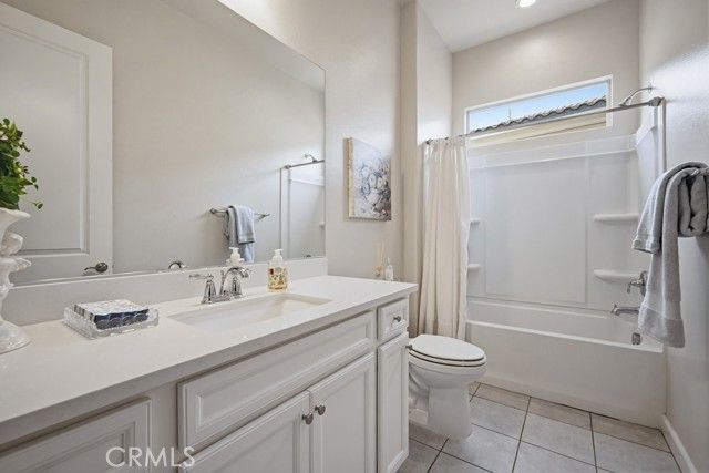 11407 Alton, Corona, CA 92883