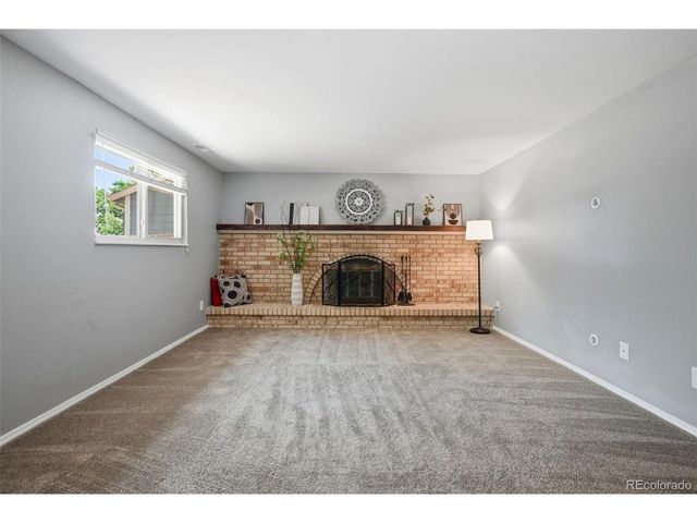 5125 Picket Dr, Colorado Springs, CO 80918