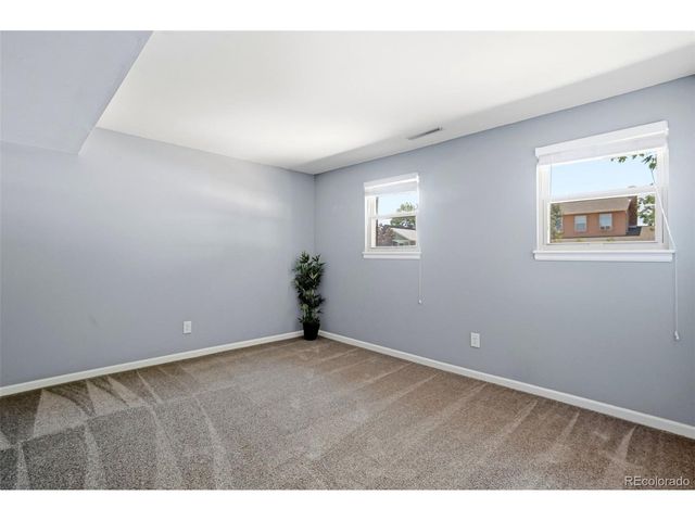 5125 Picket Dr, Colorado Springs, CO 80918