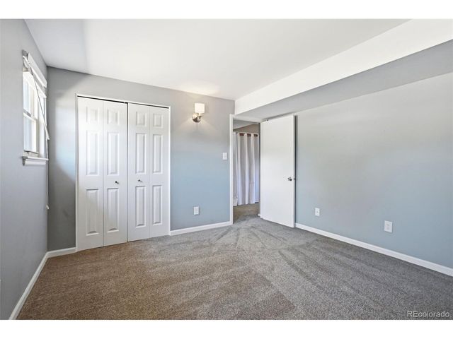 5125 Picket Dr, Colorado Springs, CO 80918