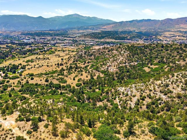 5125 Picket Dr, Colorado Springs, CO 80918