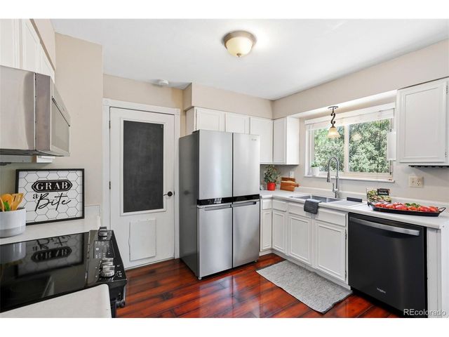 5125 Picket Dr, Colorado Springs, CO 80918