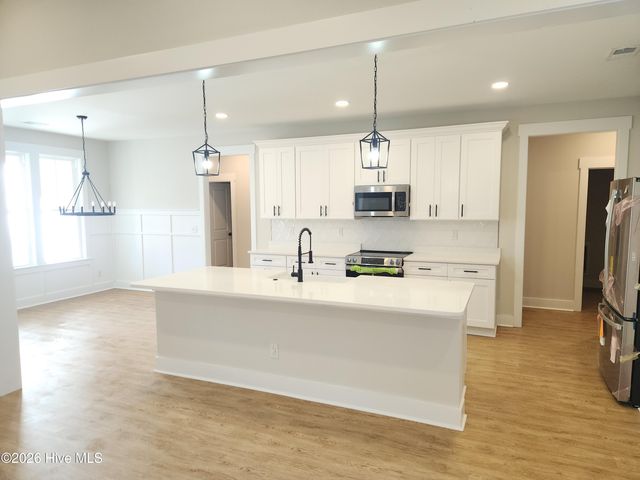 401 Baypark Drive NW, Calabash, NC 28467