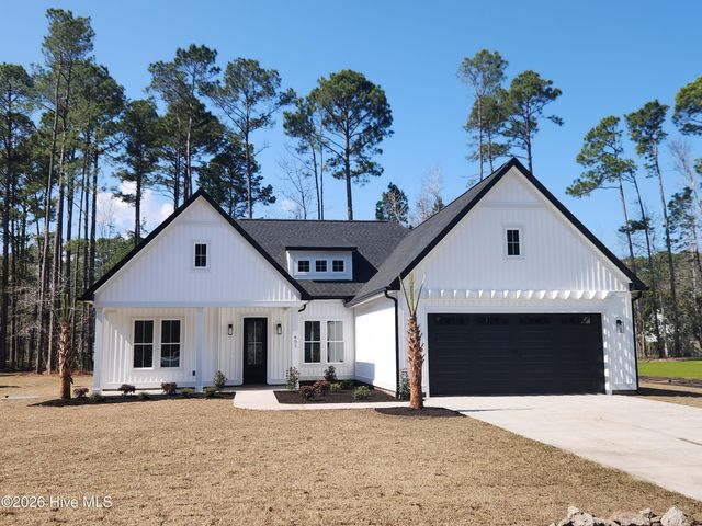 401 Baypark Drive NW, Calabash, NC 28467