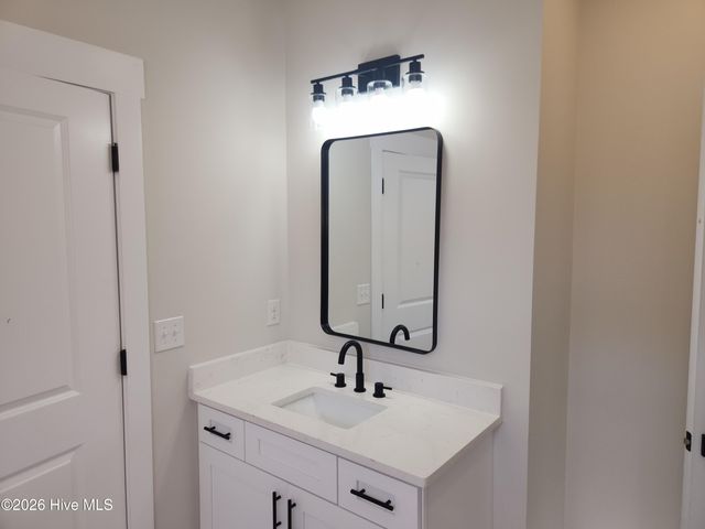 401 Baypark Drive NW, Calabash, NC 28467