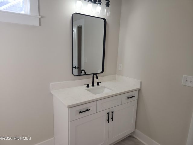 401 Baypark Drive NW, Calabash, NC 28467