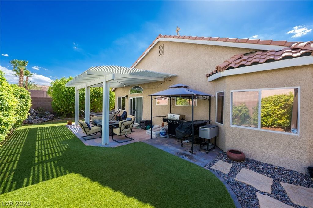 498 Beaconwood Street, Henderson, NV 89052 — photo 3