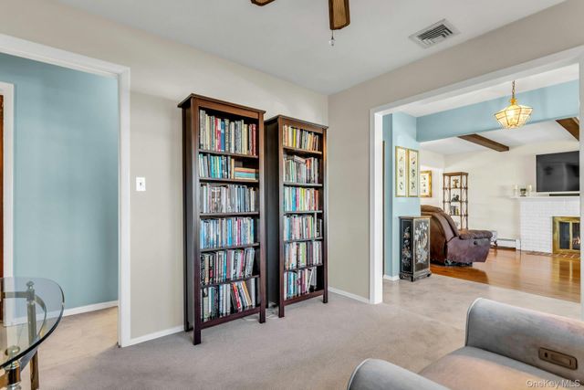 2 Nancy Court, Glen Cove, NY 11542