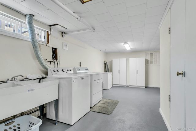 2 Nancy Court, Glen Cove, NY 11542