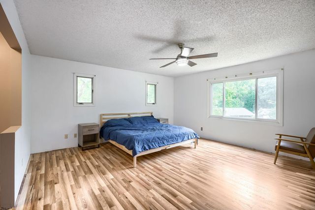 3005 Carlsbad Court, Burnsville, MN 55337