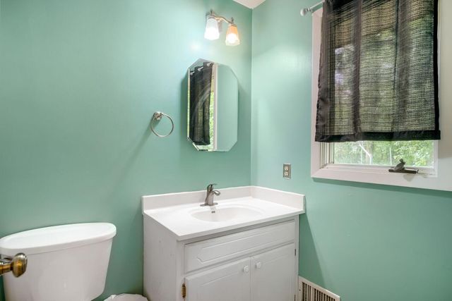 3005 Carlsbad Court, Burnsville, MN 55337