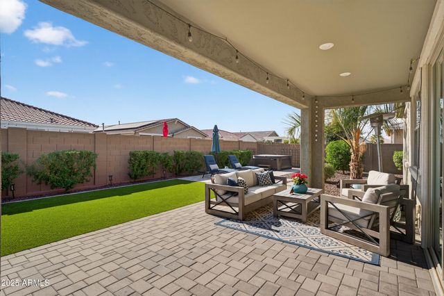 14515 W VIA DEL ORO Drive, Surprise, AZ 85379