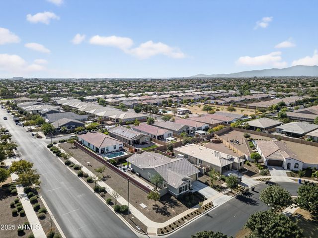 14515 W VIA DEL ORO Drive, Surprise, AZ 85379