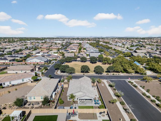 14515 W VIA DEL ORO Drive, Surprise, AZ 85379