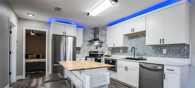 115 FLAMINGO DRIVE, Auburndale, FL 33823