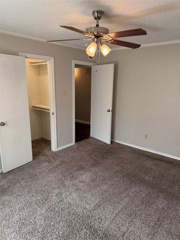 107 Hidalgo Lane, Arlington, TX 76014