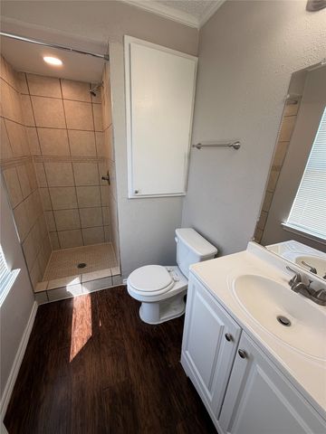 107 Hidalgo Lane, Arlington, TX 76014