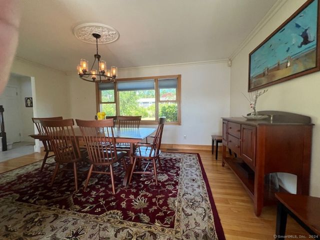 123 Seneca Drive, Groton, CT 06340