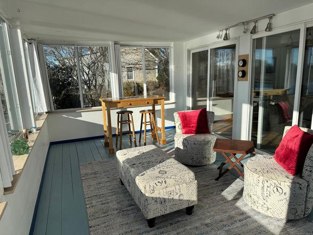 123 Seneca Drive, Groton, CT 06340