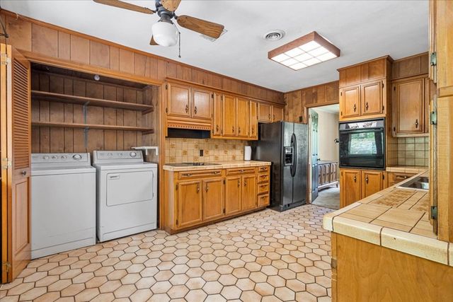 857 Old CCC Camp Road, Chatsworth, GA 30705