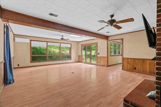 857 Old CCC Camp Road, Chatsworth, GA 30705