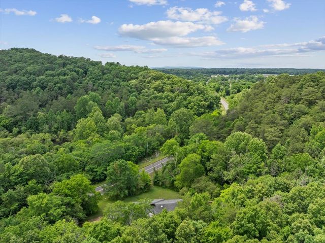 857 Old CCC Camp Road, Chatsworth, GA 30705
