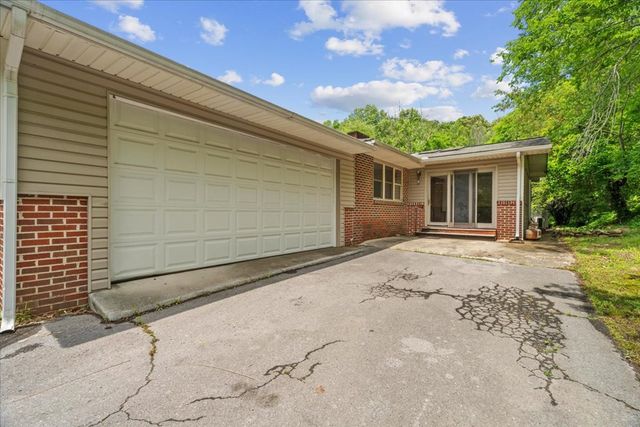 857 Old CCC Camp Road, Chatsworth, GA 30705