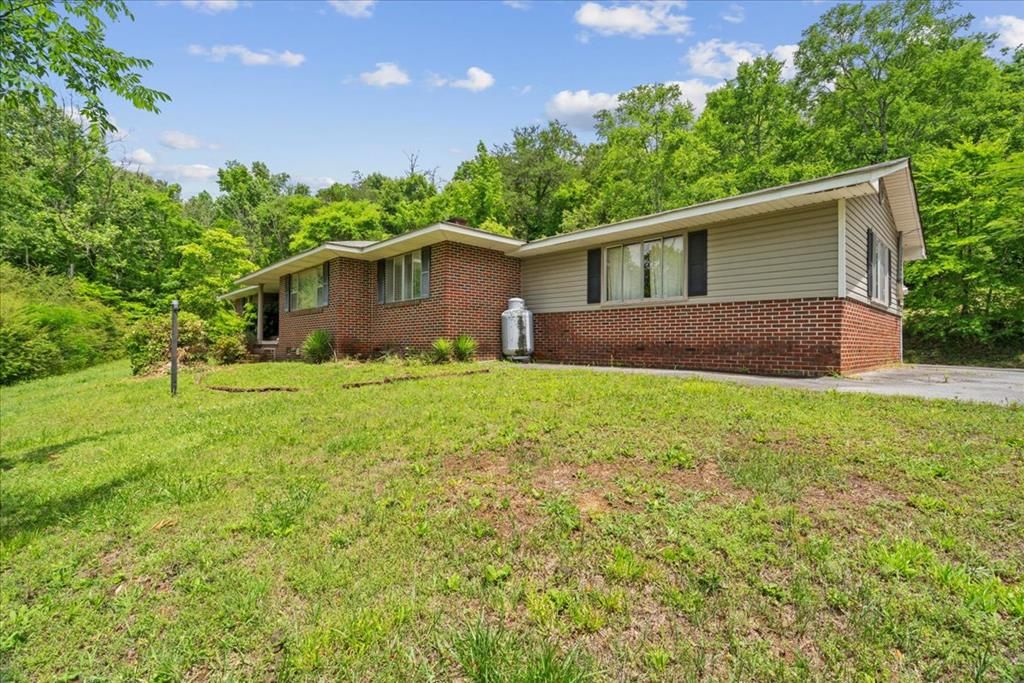 857 Old CCC Camp Road, Chatsworth, GA 30705