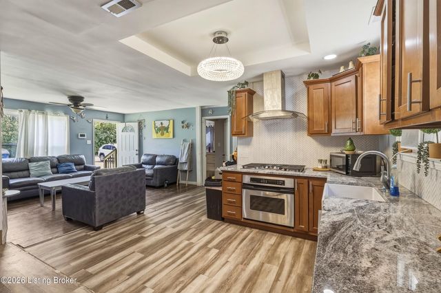 4110 Riedley Rd, Louisville, KY 40216