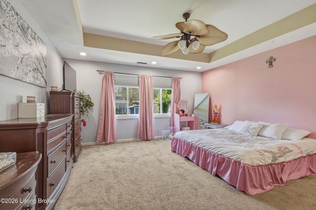 4110 Riedley Rd, Louisville, KY 40216