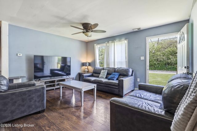 4110 Riedley Rd, Louisville, KY 40216