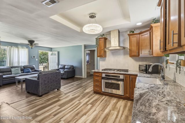 4110 Riedley Rd, Louisville, KY 40216