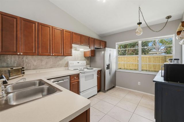 7828 WORTHAM COURT, Orlando, FL 32825
