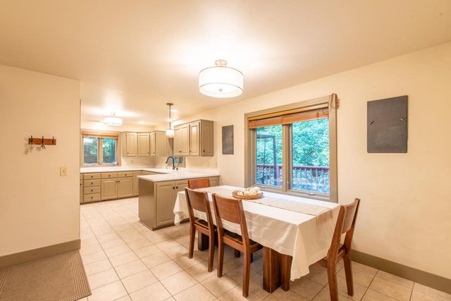 321 Kettle COURT, Slinger, WI 53086