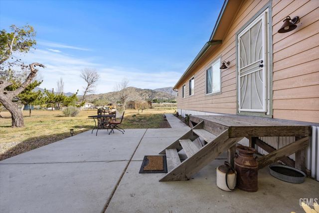 41346 Basin Street, Caliente, CA 93518