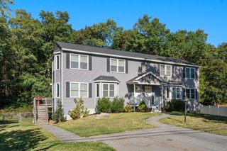 190 Old Rd, Dracut, MA 01826