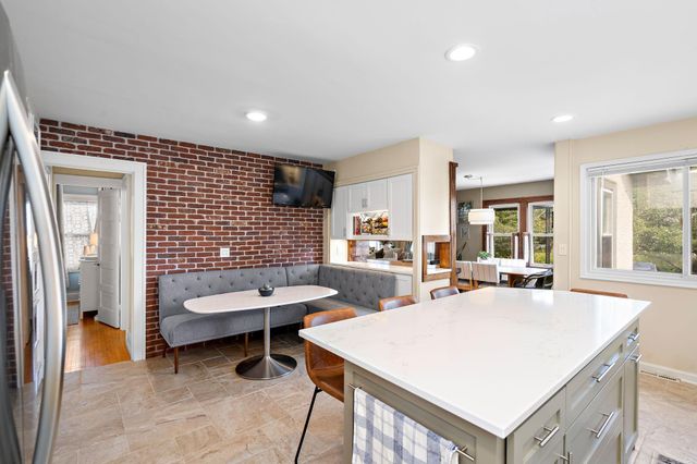101 E 48th Street, Minneapolis, MN 55419