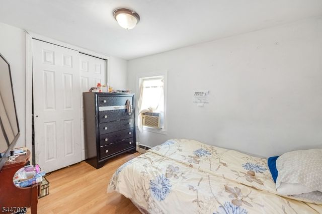 1083 Magnolia Ave, Elizabeth City, NJ 07201