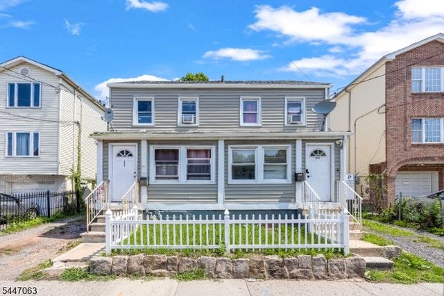 1083 Magnolia Ave, Elizabeth City, NJ 07201