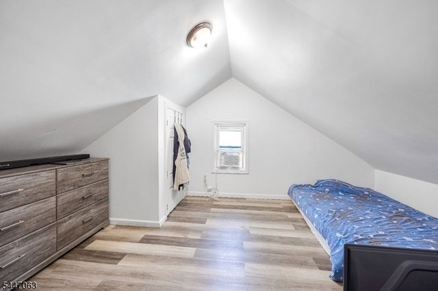 1083 Magnolia Ave, Elizabeth City, NJ 07201