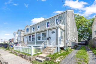 1083 Magnolia Ave, Elizabeth City, NJ 07201