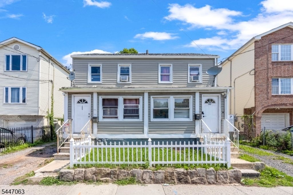 1083 Magnolia Ave, Elizabeth City, NJ 07201 — photo 3