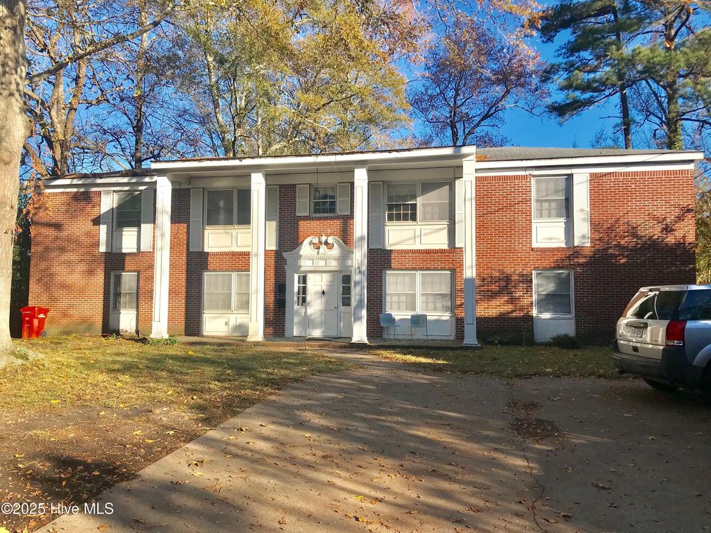 1108 Weeks Street C, Elizabeth City, NC 27909
