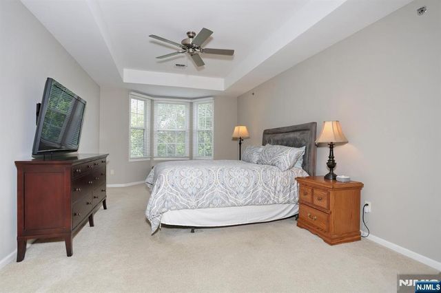 175 Rochelle Avenue 321, Rochelle Park, NJ 07662