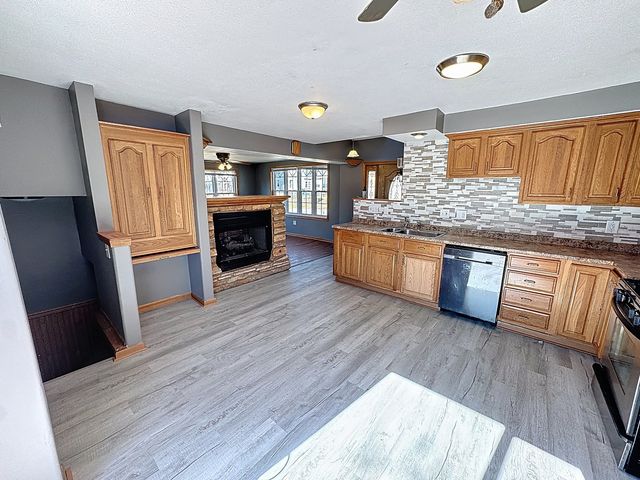 848 20th Avenue, Moline, IL 61265