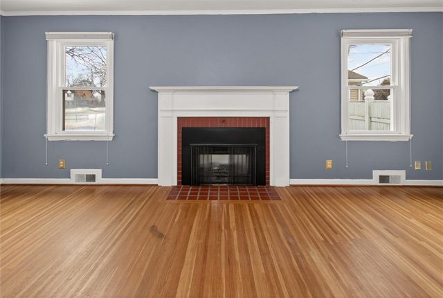 205 Thorncliffe Drive, Irondequoit, NY 14617