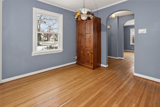 205 Thorncliffe Drive, Irondequoit, NY 14617