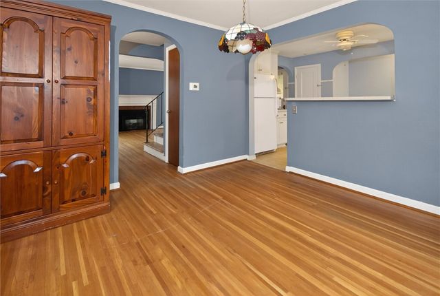 205 Thorncliffe Drive, Irondequoit, NY 14617