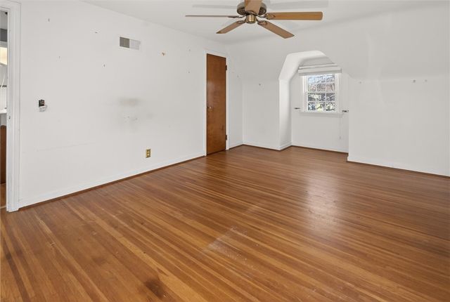 205 Thorncliffe Drive, Irondequoit, NY 14617